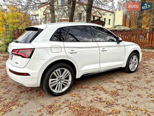 Белый Ауди Ку 5, объемом двигателя 1.98 л и пробегом 89 тыс. км за 25999 $, фото 9 на Automoto.ua