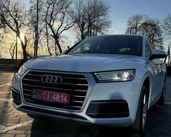 Белый Ауди Ку 5, объемом двигателя 2 л и пробегом 83 тыс. км за 29300 $, фото 23 на Automoto.ua