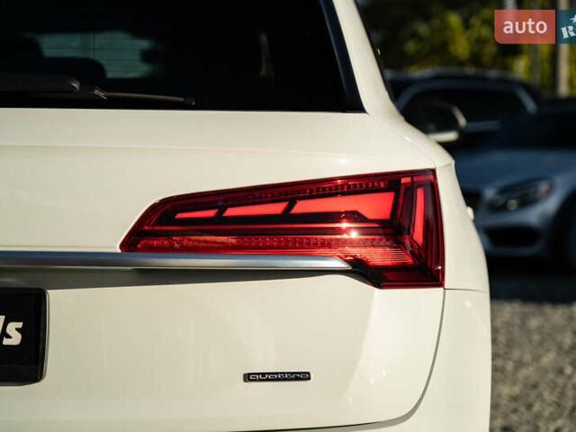 Білий Ауді Ку 5, об'ємом двигуна 1.98 л та пробігом 99 тис. км за 34500 $, фото 8 на Automoto.ua