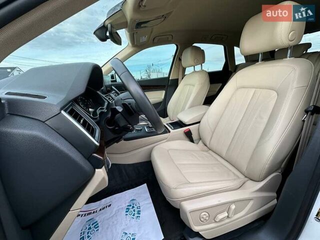 Белый Ауди Ку 5, объемом двигателя 1.98 л и пробегом 183 тыс. км за 23950 $, фото 12 на Automoto.ua