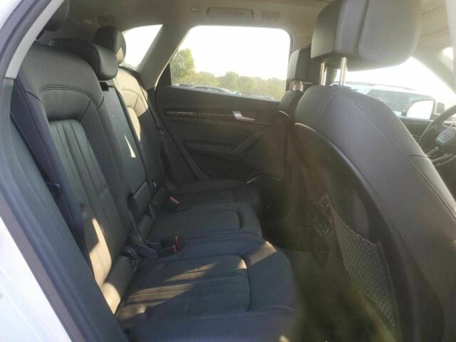 Белый Ауди Ку 5, объемом двигателя 0 л и пробегом 30 тыс. км за 7000 $, фото 11 на Automoto.ua