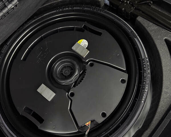 Білий Ауді Ку 5, об'ємом двигуна 1.98 л та пробігом 180 тис. км за 24399 $, фото 19 на Automoto.ua