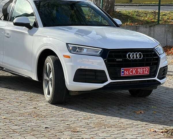 Белый Ауди Ку 5, объемом двигателя 1.98 л и пробегом 77 тыс. км за 25900 $, фото 5 на Automoto.ua