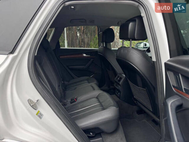 Білий Ауді Ку 5, об'ємом двигуна 1.98 л та пробігом 98 тис. км за 29950 $, фото 34 на Automoto.ua