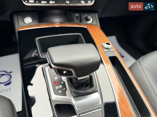 Білий Ауді Ку 5, об'ємом двигуна 1.98 л та пробігом 39 тис. км за 33500 $, фото 13 на Automoto.ua