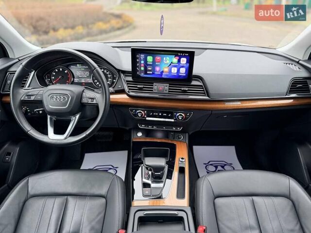 Білий Ауді Ку 5, об'ємом двигуна 1.98 л та пробігом 39 тис. км за 33500 $, фото 10 на Automoto.ua