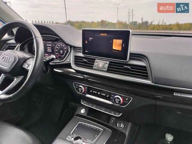 Белый Ауди Ку 5, объемом двигателя 2 л и пробегом 52 тыс. км за 30900 $, фото 13 на Automoto.ua