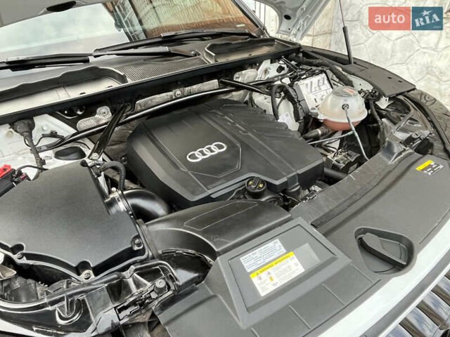 Білий Ауді Ку 5, об'ємом двигуна 1.98 л та пробігом 75 тис. км за 34500 $, фото 29 на Automoto.ua
