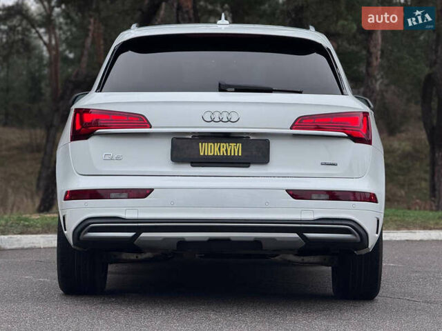 Білий Ауді Ку 5, об'ємом двигуна 1.98 л та пробігом 98 тис. км за 29950 $, фото 14 на Automoto.ua