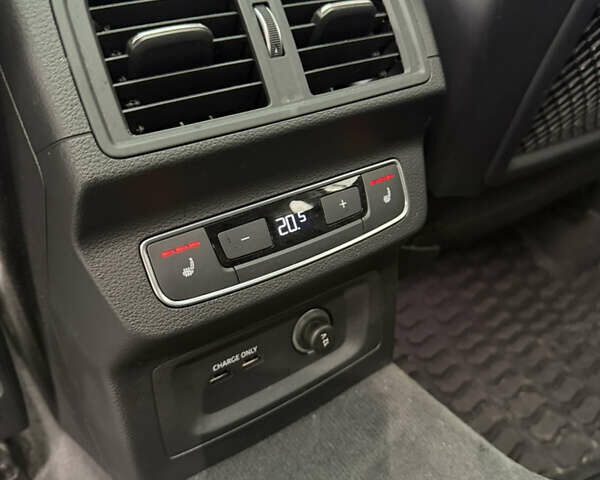 Белый Ауди Ку 5, объемом двигателя 1.98 л и пробегом 101 тыс. км за 36800 $, фото 9 на Automoto.ua