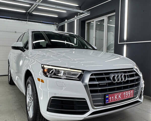 Білий Ауді Ку 5, об'ємом двигуна 1.98 л та пробігом 180 тис. км за 24399 $, фото 11 на Automoto.ua