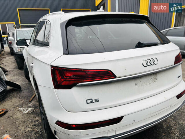 Білий Ауді Ку 5, об'ємом двигуна 2 л та пробігом 136 тис. км за 22500 $, фото 3 на Automoto.ua