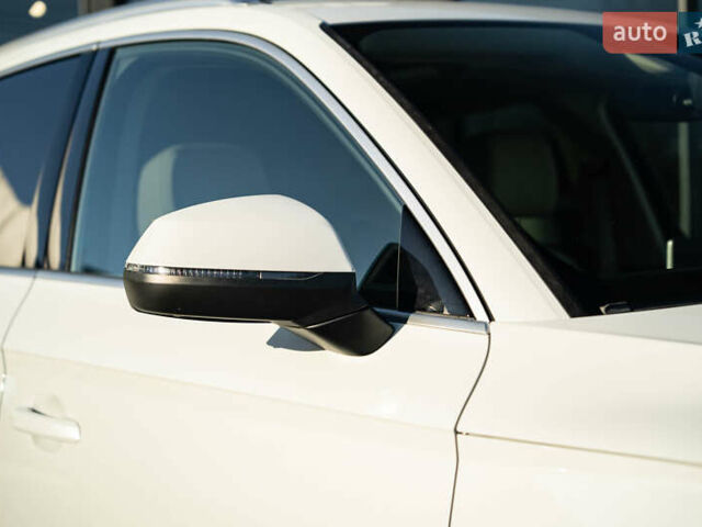 Білий Ауді Ку 5, об'ємом двигуна 1.98 л та пробігом 99 тис. км за 34500 $, фото 10 на Automoto.ua