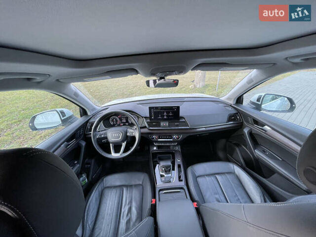 Белый Ауди Ку 5, объемом двигателя 2 л и пробегом 56 тыс. км за 38400 $, фото 24 на Automoto.ua