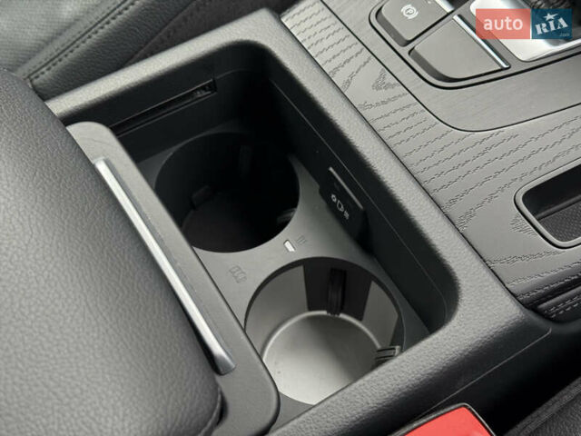 Белый Ауди Ку 5, объемом двигателя 1.98 л и пробегом 65 тыс. км за 40999 $, фото 14 на Automoto.ua