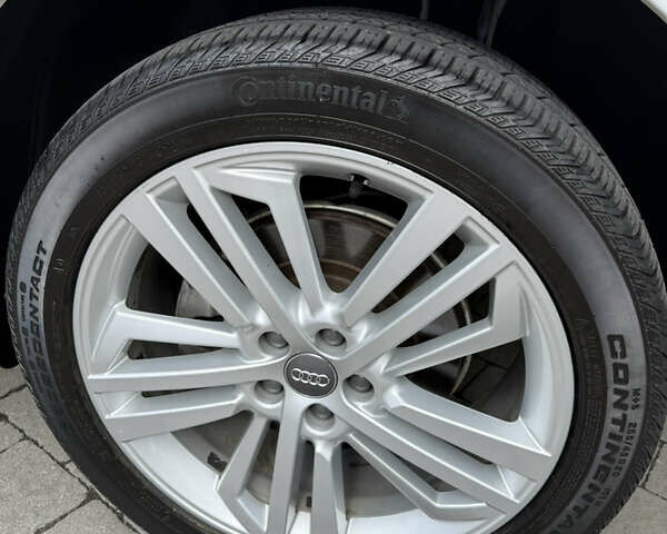 Белый Ауди Ку 5, объемом двигателя 1.98 л и пробегом 31 тыс. км за 35500 $, фото 15 на Automoto.ua