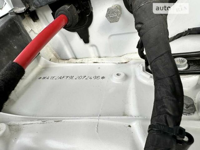 Білий Ауді Ку 5, об'ємом двигуна 1.98 л та пробігом 55 тис. км за 38900 $, фото 55 на Automoto.ua