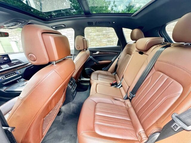 Белый Ауди Ку 5, объемом двигателя 2 л и пробегом 50 тыс. км за 22900 $, фото 13 на Automoto.ua