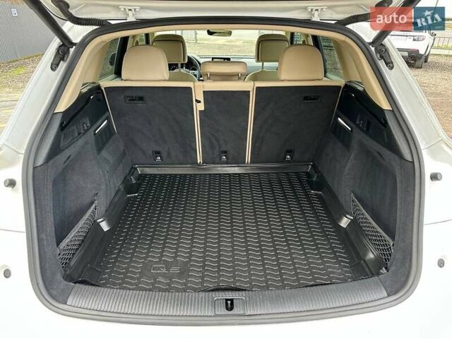 Белый Ауди Ку 5, объемом двигателя 1.98 л и пробегом 183 тыс. км за 23950 $, фото 16 на Automoto.ua