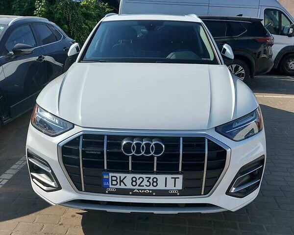 Белый Ауди Ку 5, объемом двигателя 1.98 л и пробегом 66 тыс. км за 34700 $, фото 1 на Automoto.ua