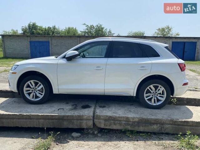 Білий Ауді Ку 5, об'ємом двигуна 2 л та пробігом 182 тис. км за 18200 $, фото 4 на Automoto.ua