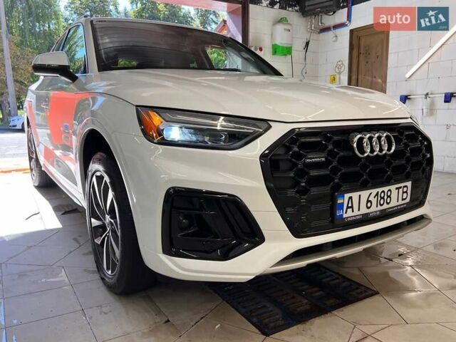 Белый Ауди Ку 5, объемом двигателя 1.98 л и пробегом 36 тыс. км за 36800 $, фото 6 на Automoto.ua