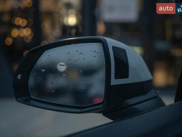 Білий Ауді Ку 5, об'ємом двигуна 1.98 л та пробігом 62 тис. км за 43600 $, фото 19 на Automoto.ua