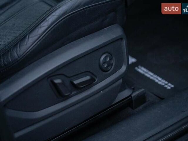 Білий Ауді Ку 5, об'ємом двигуна 1.98 л та пробігом 62 тис. км за 43600 $, фото 47 на Automoto.ua