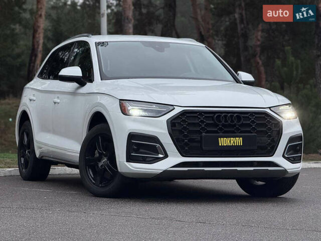 Білий Ауді Ку 5, об'ємом двигуна 1.98 л та пробігом 98 тис. км за 29950 $, фото 6 на Automoto.ua