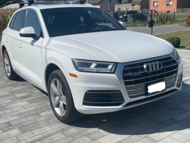 Белый Ауди Ку 5, объемом двигателя 2 л и пробегом 111 тыс. км за 16400 $, фото 3 на Automoto.ua