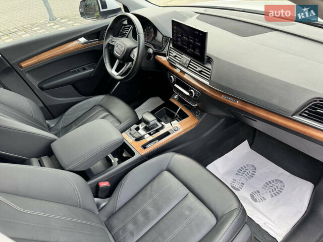 Белый Ауди Ку 5, объемом двигателя 1.98 л и пробегом 130 тыс. км за 27750 $, фото 36 на Automoto.ua