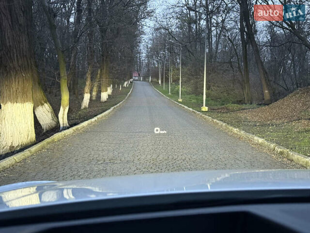 Білий Ауді Ку 5, об'ємом двигуна 2 л та пробігом 100 тис. км за 33900 $, фото 31 на Automoto.ua