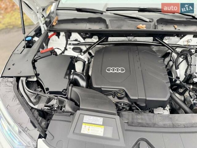 Білий Ауді Ку 5, об'ємом двигуна 1.98 л та пробігом 39 тис. км за 33500 $, фото 22 на Automoto.ua