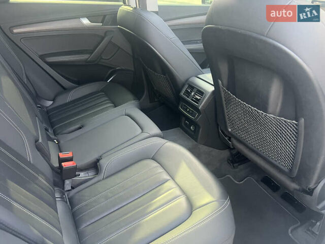 Белый Ауди Ку 5, объемом двигателя 2 л и пробегом 128 тыс. км за 27900 $, фото 13 на Automoto.ua