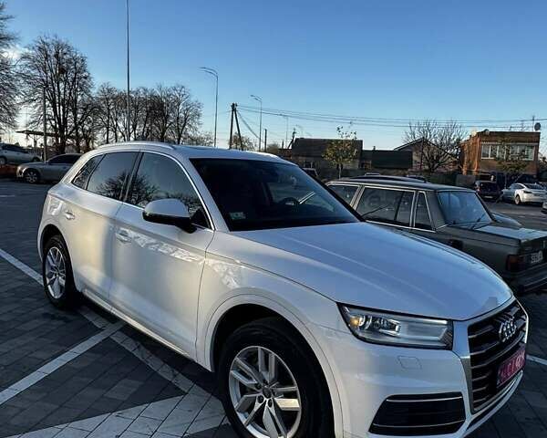 Белый Ауди Ку 5, объемом двигателя 2 л и пробегом 83 тыс. км за 29300 $, фото 21 на Automoto.ua