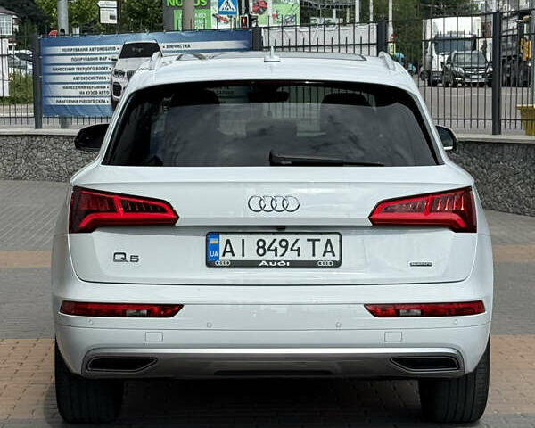 Белый Ауди Ку 5, объемом двигателя 2 л и пробегом 55 тыс. км за 26500 $, фото 23 на Automoto.ua