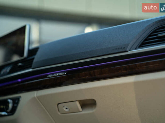 Білий Ауді Ку 5, об'ємом двигуна 1.98 л та пробігом 99 тис. км за 34500 $, фото 40 на Automoto.ua