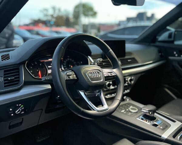 Білий Ауді Ку 5, об'ємом двигуна 2 л та пробігом 119 тис. км за 25700 $, фото 19 на Automoto.ua