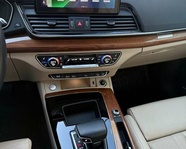 Белый Ауди Ку 5, объемом двигателя 1.98 л и пробегом 54 тыс. км за 37300 $, фото 8 на Automoto.ua