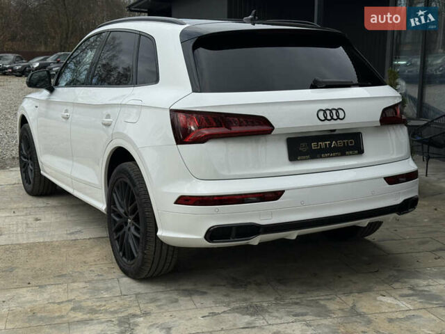 Белый Ауди Ку 5, объемом двигателя 1.98 л и пробегом 65 тыс. км за 40999 $, фото 4 на Automoto.ua