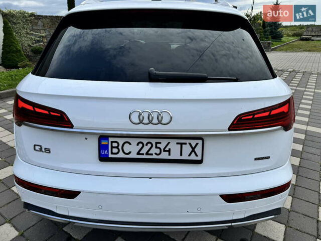 Белый Ауди Ку 5, объемом двигателя 1.98 л и пробегом 130 тыс. км за 27750 $, фото 28 на Automoto.ua