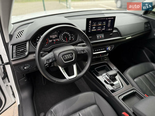 Белый Ауди Ку 5, объемом двигателя 1.98 л и пробегом 92 тыс. км за 34900 $, фото 35 на Automoto.ua