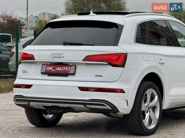 Ауди Ку 5 2021 в Киеве на Automoto.ua Белый Ауди Ку 5, объемом двигателя 2 л и пробегом 44 тыс. км за 41999 $, фото 99 на Automoto.ua