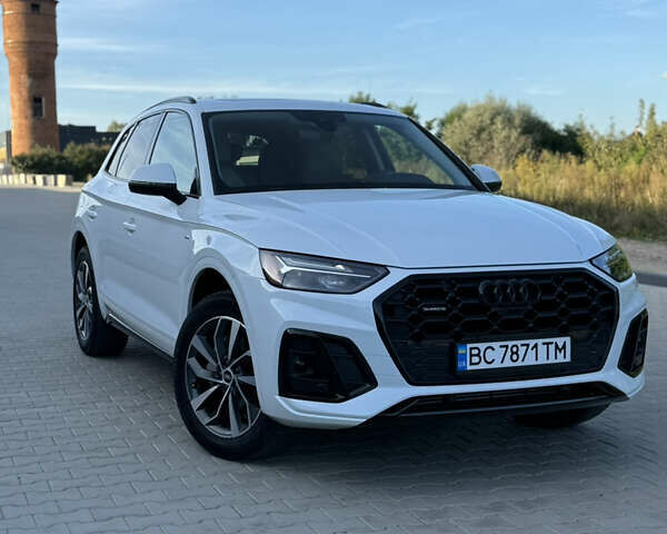 Белый Ауди Ку 5, объемом двигателя 2 л и пробегом 36 тыс. км за 37700 $, фото 8 на Automoto.ua