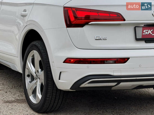 Белый Ауди Ку 5, объемом двигателя 2 л и пробегом 44 тыс. км за 41900 $, фото 115 на Automoto.ua