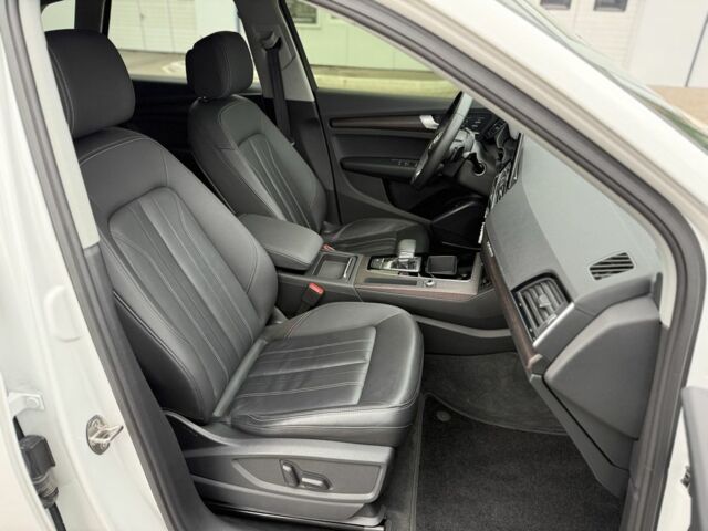 Белый Ауди Ку 5, объемом двигателя 0 л и пробегом 92 тыс. км за 34900 $, фото 21 на Automoto.ua