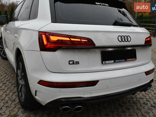 Белый Ауди Ку 5, объемом двигателя 1.98 л и пробегом 35 тыс. км за 34000 $, фото 3 на Automoto.ua