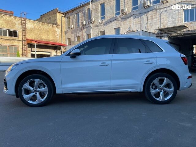 Білий Ауді Ку 5, об'ємом двигуна 2 л та пробігом 69 тис. км за 40940 $, фото 13 на Automoto.ua