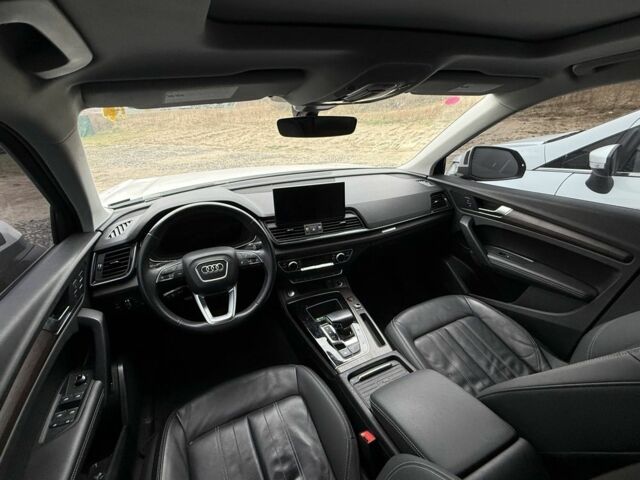 Белый Ауди Ку 5, объемом двигателя 1.98 л и пробегом 88 тыс. км за 23900 $, фото 6 на Automoto.ua