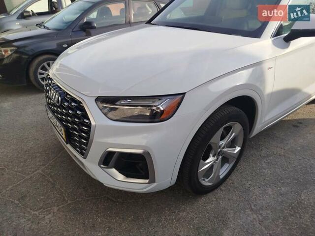 Білий Ауді Ку 5, об'ємом двигуна 1.98 л та пробігом 71 тис. км за 40300 $, фото 13 на Automoto.ua